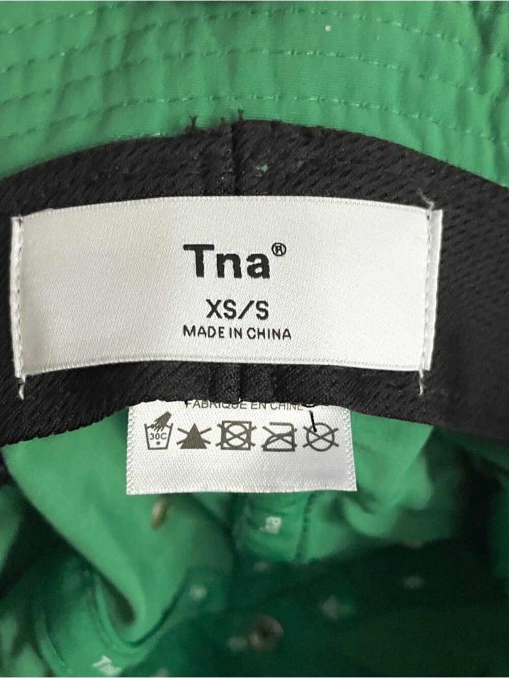 Aritzia TNA Green Gaffey Round Water Resistant Bucket Hat - XS/S, worn 1X! - Picture 5 of 9